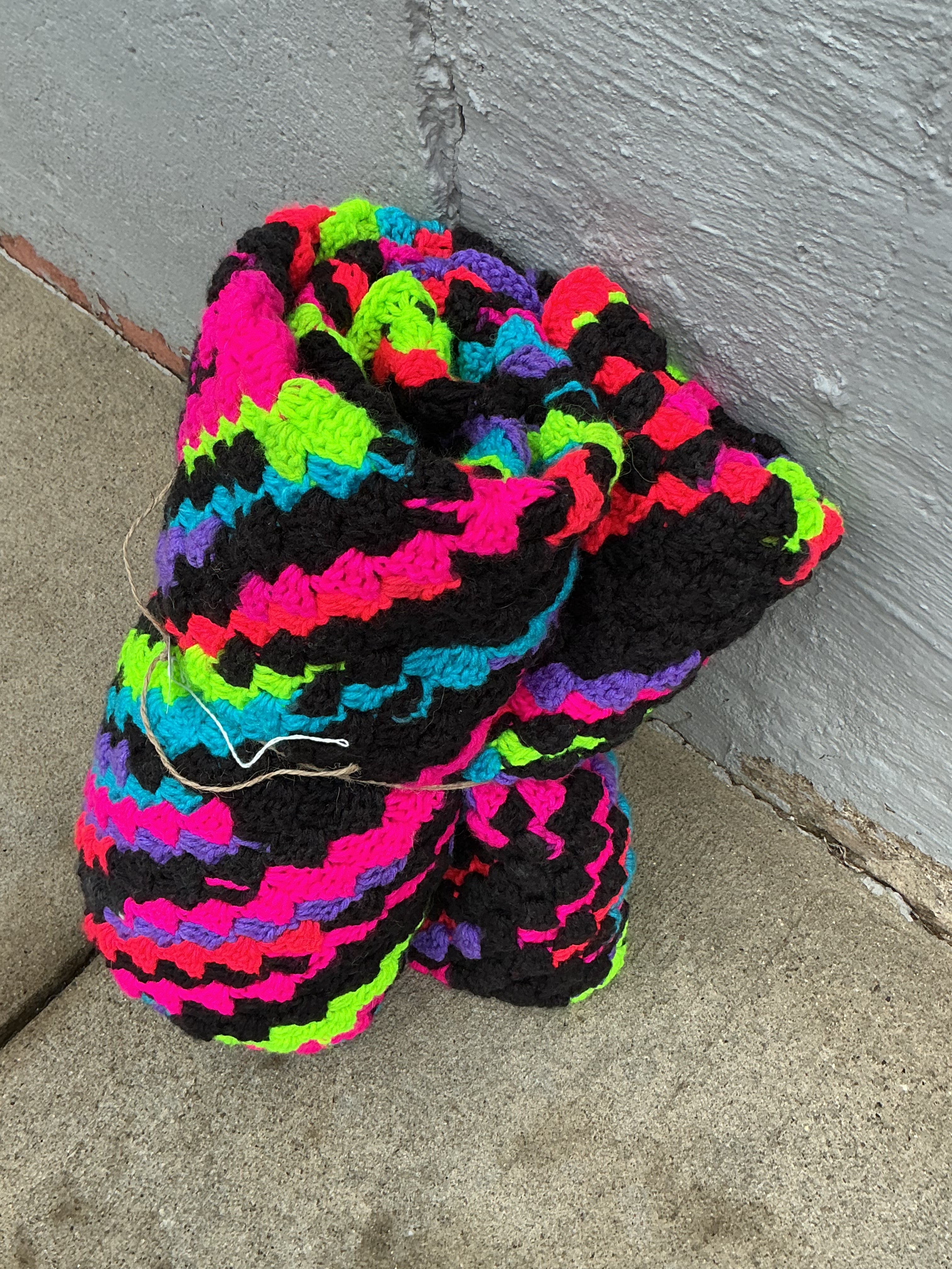 CROCHET Blanket 80's Vibe