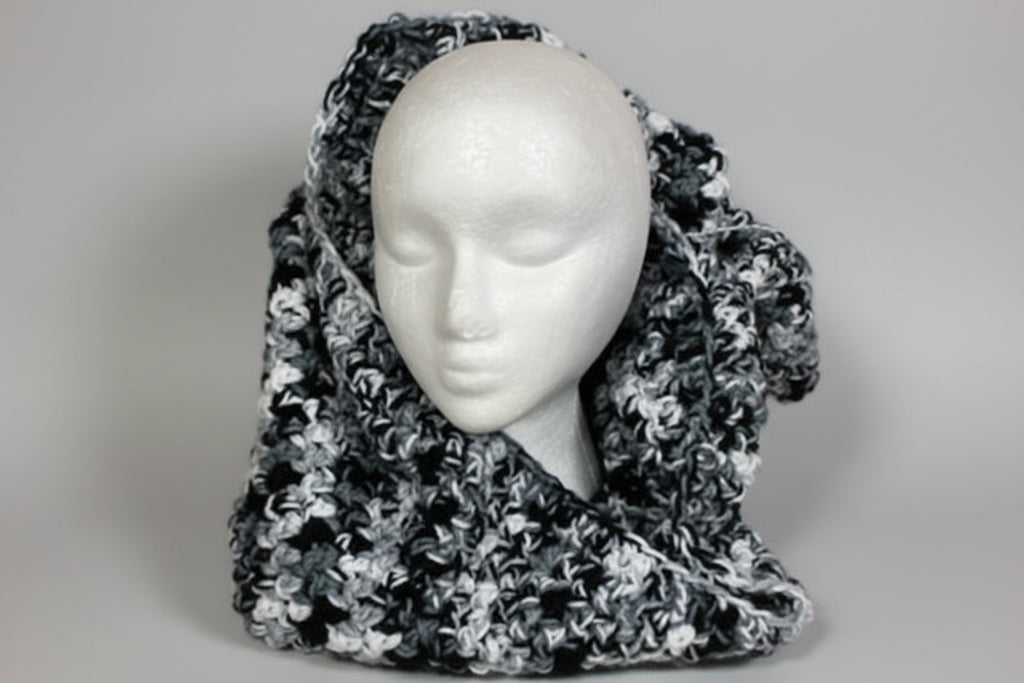 DEE's CREATIONS Crochet Hat (Black. White. Grey)