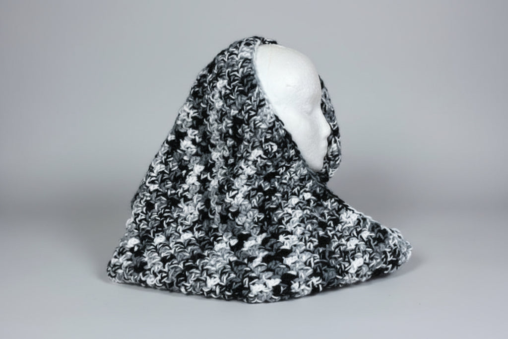 DEE's CREATIONS Crochet Hat (Black. White. Grey)